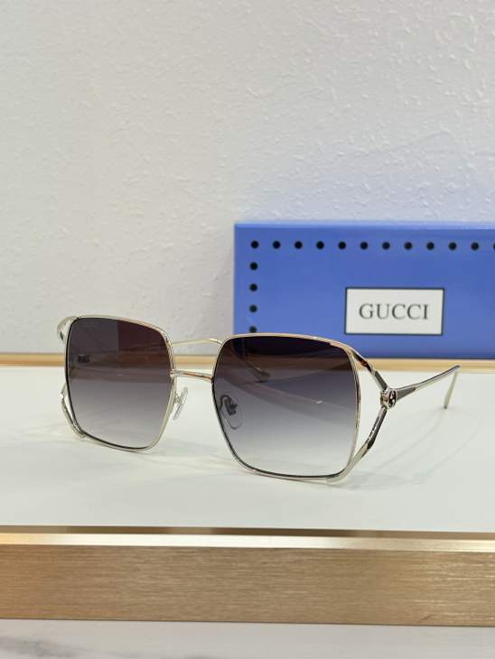 Picture of Gucci Sunglasses _SKUfw80882086fw